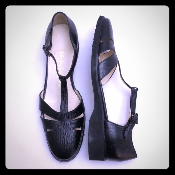 Salvatore Ferragamo Shoes - SALVATORE FERRAGAMO Sz 7.5 Shoes